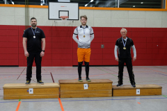 Blankbogen-Herren-scaled